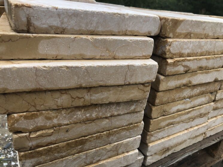Terrassenplatten Marmor 20x20cm Gelb Kanten Getrommelt 1qm – Bild 2